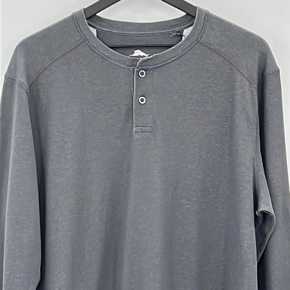 Tommy Bahama Paradise Valley Long Sleeve Henley T Shirt in Gray - NWOT - Medium - Picture 2 of 7